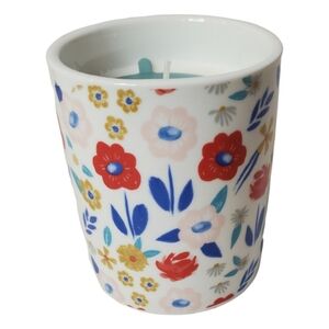 Garden Party Candle "Summer Lavender Scented In Ceramic Floral Pot Multicolored